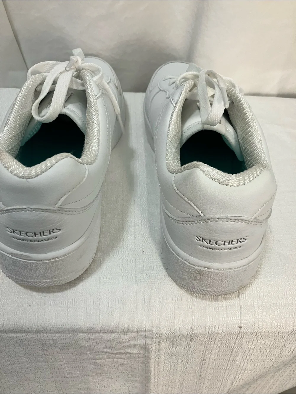 Skechers White Lace-Up Sneakers with Teal Insole